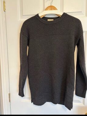 Wilfred Free Charcoal Rib Yoke Crewneck Sweater. 💯 wool